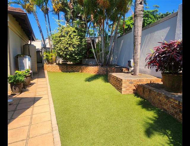 3 BEDROOM HOUSE FOR SALE IN UMHLALI GOLF ESTATE